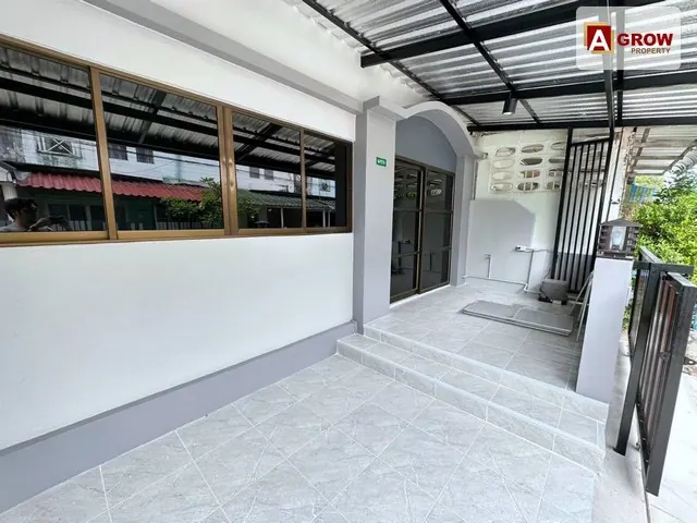 ม.ลัลลี่วิลล์ ซอยมังกร-ขันดี บ้านรีโนเวทใหม่พร้อมอยู่ ทำสีใหม่ภายในภายนอกแถมปั๊มน้ำฟรี