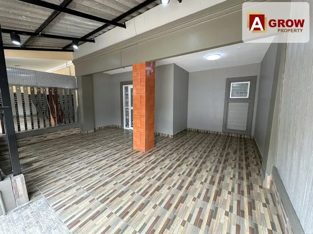 ม.พฤกษา15  บ้านรีโนเวทใหม่พร้อมอยู่ เดินทางสะดวก โครงการติดถนนบางพลี-ตำหรุ