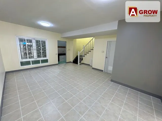 ม.พฤกษา15  บ้านรีโนเวทใหม่พร้อมอยู่ เดินทางสะดวก โครงการติดถนนบางพลี-ตำหรุ