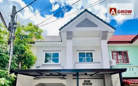 ม. ลภาวัน12 ซ.4 บ้านรีโนเวทใหม่พร้อมหิ้วกระเป๋าเข้าอยู่ได้เลย