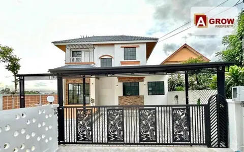 ม. วรารมย์ ราษฎร์อุทิศ16 บ้านเดี่ยวหลังมุมใน พื้นที่ใช้สอยเยอะ วิวสวยอากาศดี ตกแต่งและต่อเติมครบครันพร้อมเข้าอยู่ได้เลย