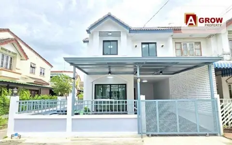 ม. อักษรา-บางบัวทอง ซอย5 บ้านหลังมุม มีพื้นที่ข้างบ้าน ทำประโยชน์ใช้สอยได้เยอะ