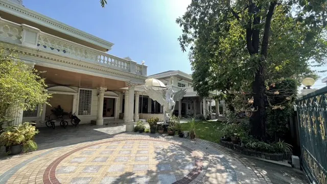 บ้านเดี่ยวสุดหรูติดถนนกาญจนาภิเษก เยื้อง เดอะมอลล์บางแค ราคาต่ำกว่าตลาด