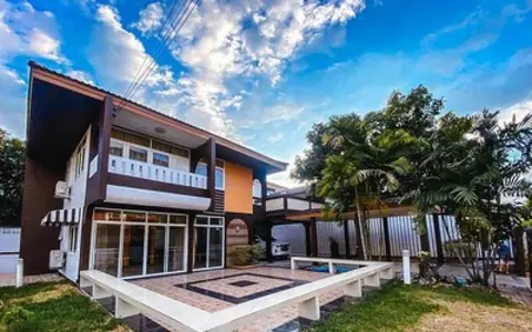ให้เช่าบ้านเดี่ยวหลังมุม 4 ห้องนอน 3 ห้องน้ำ  ติดสถานีรถไฟฟ้าวัดศรีมหาธาตุ และเซ็นทรัลฯรามอินทรา