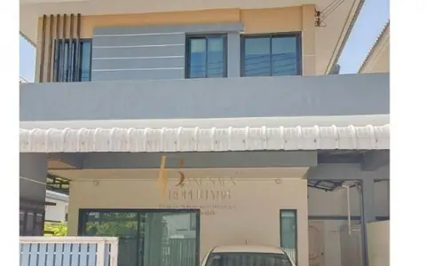 ขายบ้านแฝดบรรยากาศบ้านเดี่ยว ปรับปรุง 2 ชั้น 3 นอน  3 น้ำ