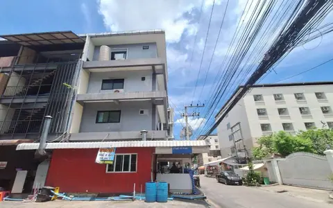 ขายอาคารพาณิชย์ 4 ชั้น 38 ตรว. หน้า ม.รังสิต พร้อมผู้เช่าเต็มทุกห้อง จ.ปทุมธานี