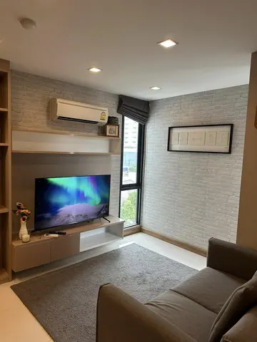 The Ace Ekamai Private comfortable clean 6th floor BTS Ekkamai