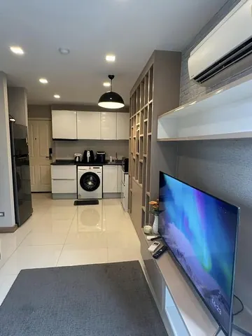 The Ace Ekamai Private comfortable clean 6th floor BTS Ekkamai