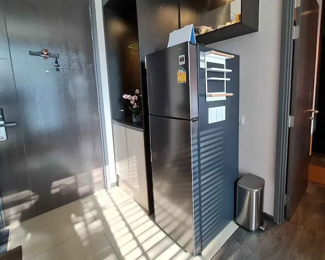 Edge Sukhumvit 23 Safe clean quiet 6th floor BTS Asoke