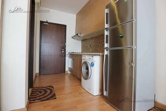 Le Luk Condominium Safe convenient clean 10th floor BTS Phra Khanong