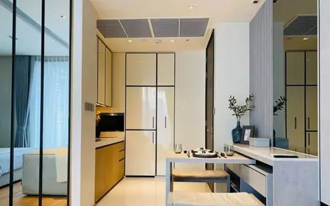 Beatniq Sukhumvit 32 spacious quiet comfortable 20th floor BTS Thonglor
