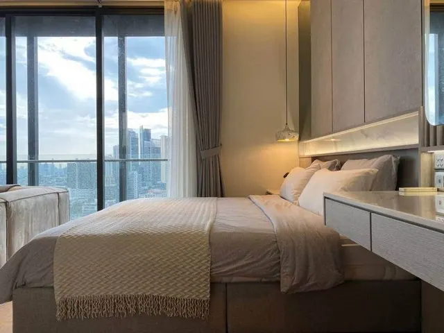 Beatniq Sukhumvit 32 spacious quiet comfortable 20th floor BTS Thonglor