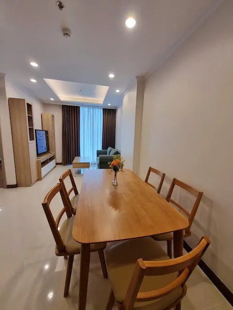 Supalai Oriental Sukhumvit 39 spacious quiet 9th floor BTS Phrom Phong