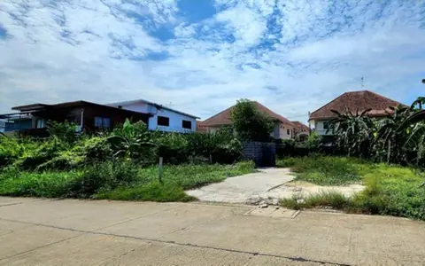 ให้เช่าที่ดิน ลำลูกกา-รังสิต คลอง4 ถนน ไสวประชาราษฏร์ ขนาด 124  ตรว  เหมาะเช่าทำโกดัง เช่าทำที่พักชั่วคราว ทำเลดี