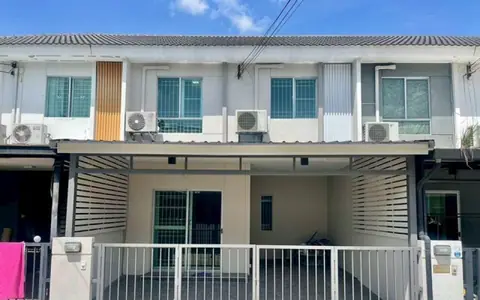 ขายทาวน์เฮาส์ 2 ชั้น หมู่บ้านบ้านพฤกษา 116 รังสิต คลองหก ราคาพิเศษ 1,690,000 บาท ฟรีโอน