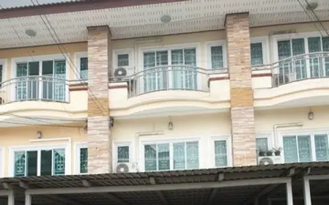 Townhome แสงวิภาโฮมลาดพร้าว101 24 Square Wah 3 นอน 3 ห้องน้ำ 42000 บาท. คุ้มทั้งอยู่คุ้มทั้งลงทุน