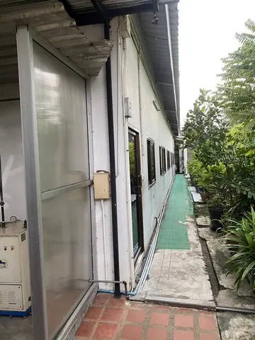 โรงงาน โรงงานอ่อนนุช ขนาด 0 Rai 1 NGAN 2 SQ.WA 1Bedroom 34000000 บาท. ไม่ไกลจาก สถานีศรีนุช คุ้มค่า