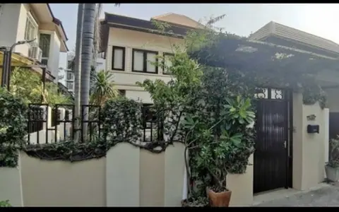 บ้าน บ้านเดี่ยวเกษตรนวมินทร์ 4BEDROOM 13510000 บาท ไม่ไกลจาก -บุญถาวร บรรยากาศดี