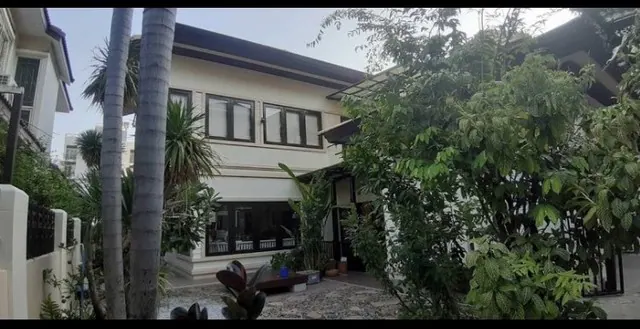 บ้าน บ้านเดี่ยวเกษตรนวมินทร์ 4BEDROOM 13510000 บาท ไม่ไกลจาก -บุญถาวร บรรยากาศดี