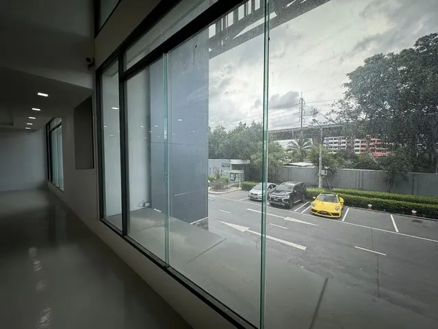 เช่าอาคารพาณิชย์  5 ชั้น โครงการ the pretium bangna ตำบล บางแก้ว อำเภอ บางพลี สมุทรปราการ