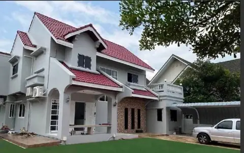 ให้เช่าบ้านเดี่ยว หมู่บ้านเอกไพลิน เฟอร์พร้อม  ถนนศรีนครินทร์ สำโรงเหนือ สมุทรปราการ