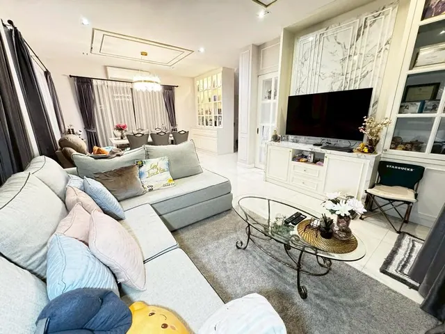 LV53503 ให้เช่า บ้านเดี่ยว บางกอก บูเลอวาร์ด พระราม 9 Bangkok Boulevard Rama 9 บนทำเลศักยภาพ ถ.กรุงเทพกรีฑาตัดใหม่