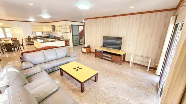 H0437 บ้านเดี่ยว House for rent 5 bedrooms  ลาดพร้าว Ladphrao 061-8689361