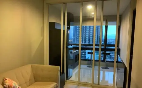 For Rent Rhythm Sukhumvit 44/1 (45 sqm, 1 Bed 1 Bath w/Bathtub)  Close to BTS Phra Khanong