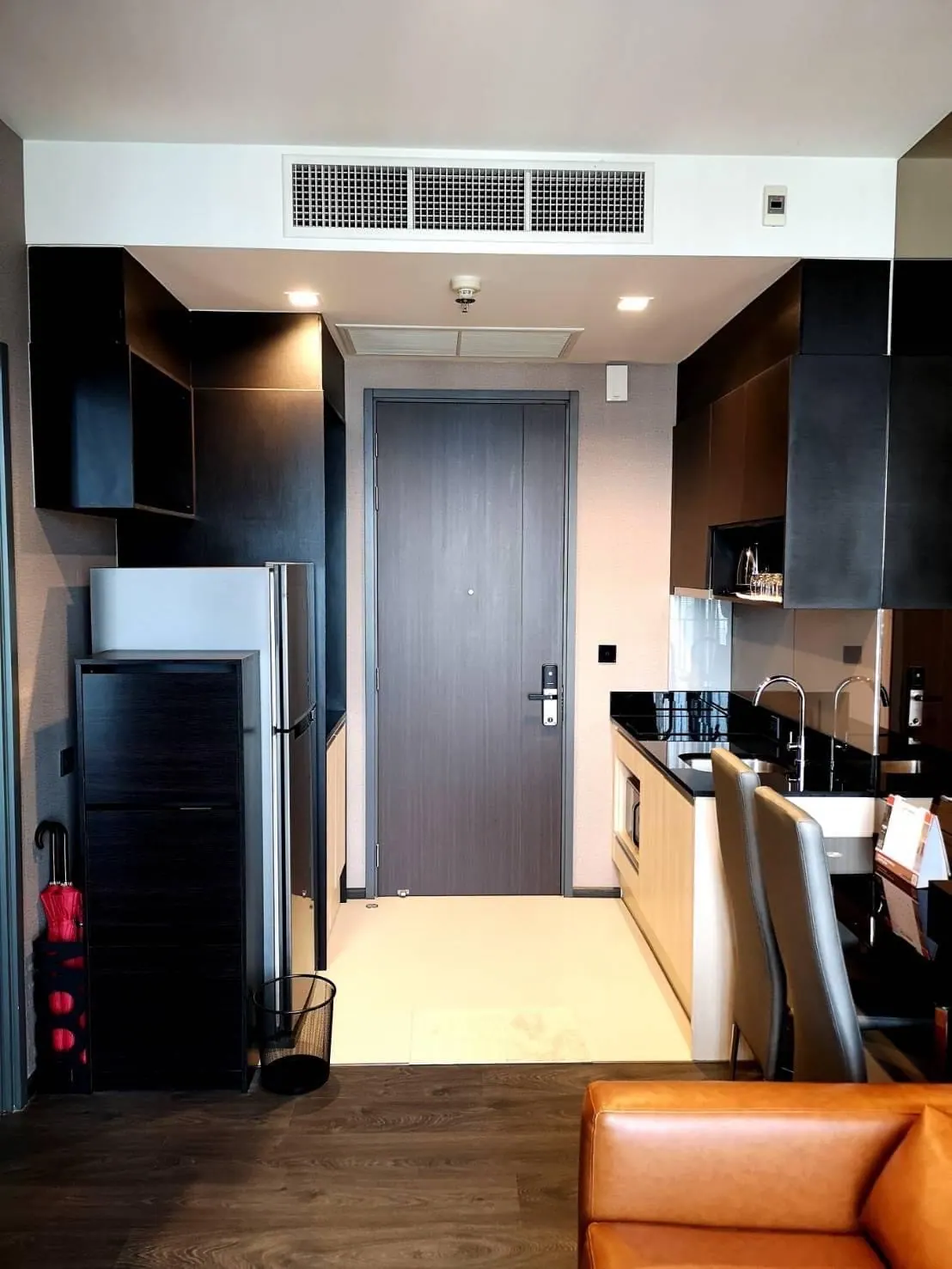 ให้เช่า คอนโด Edge sukhumvit 23 29,000/m. tel.uri 0958195559