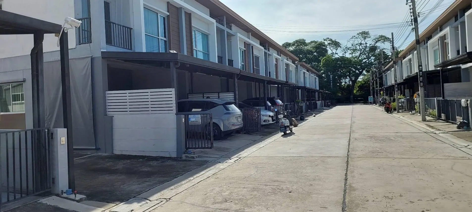 ปล่อยบ้านเช่า ลุมพินี ทาวน์เพลส พระราม 2 – ท่าข้าม 15,000/m. Tel.0958195559