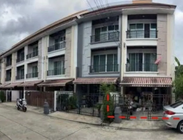 ขาย ทาวโฮม โครงการบ้านกลางเมือง ลาดพร้าว 87 ลดราคาพิเศษ