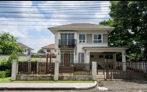 ขาย บ้านเดี่ยว หมู่บ้านเพอร์เฟคพาร์ค สุวรรณภูมิ 2 หลังหน้าโครงการ