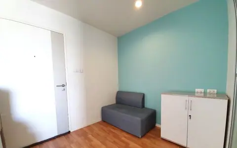 CONDO ลุมพินี พาร์ค เพชรเกษม 98 Lumpini Park Phetkasem 98 พื้นที่ =  26 Square Meter 1350000 บาท. ไม่ไกลจาก บิ๊กซี เพชรเกษม ราคางาม ใกล้ห้าง