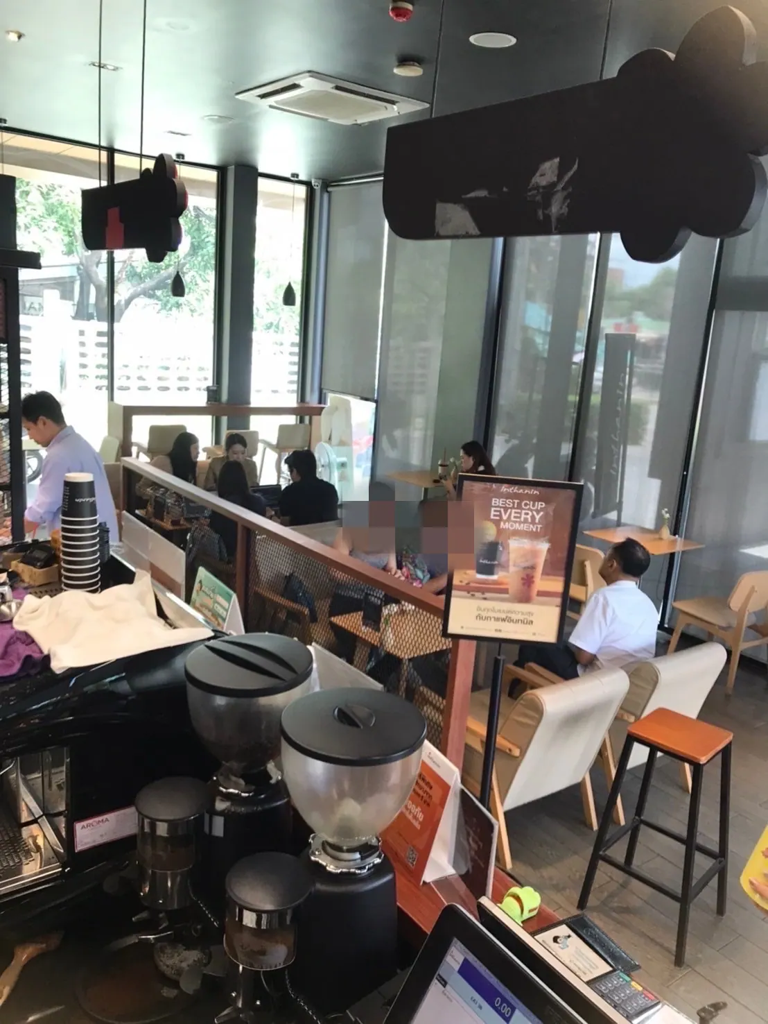 เซ้งร้านกาแฟ อินทนิล สาขาแมเนอร์อเวนิว สนามบินน้ำ มีที่จอดรถ ใกล้แหล่งชุมชน คอนโด ใกล้ MRT พระนั่งเกล้า