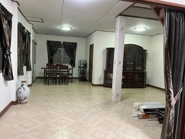 ให้เช่าบ้านเดี่ยว2ชั้น ถนนรัชดา3 ใกล้MRTรัชดา300เมตร แอร์เฟอร์ครบ มี4นอน2น้ำ ราคาเช่าเดือนละ30,000บาท/เดือน