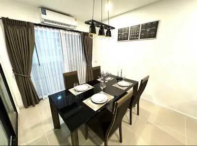 ทาวน์โฮมใหม่ให้เช่ากรุงเทพกรีฑา  Patio ศรีนครินทร์-พระรามเก้า แต่งครบ Fully Furnishe