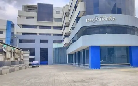 ขาย อาคารสำนักงาน 6ชั้น เนื้อที่ 804 ตารางวา อาคารเชษฐ์โชติศักดิ์ 2 พร้อมอาคาร 4ชั้น 6คูหา ลาดพร้าว15 ขาย รหัสC6266