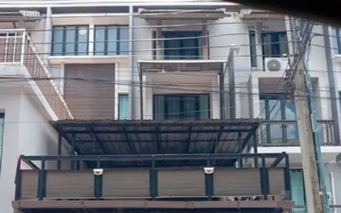 ขาย Areeya Mandarina Sukhumvit 77  ตกแต่งครบ พร้อมอยู่
