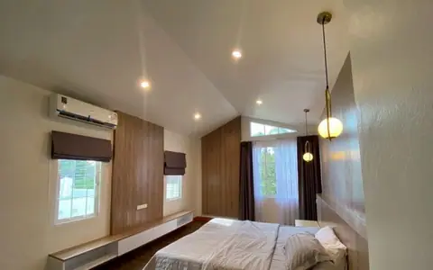 ขาย ทาวน์เฮาส์  หมู่บ้านไพลิน ใจกลางเมืองอุดร (ใกล้ รพ.ศูนย์อุดร)