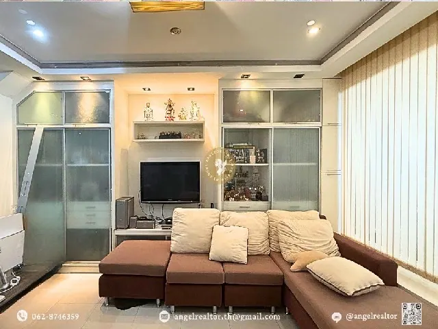 ขายทาวน์โฮม 2 คูหา ย่าน รัชดา – ห้วยขวาง 350 ม. ถึง MRT สุทธิสาร ตกแต่งสวย  Fully Furnished พร้อมอยู่