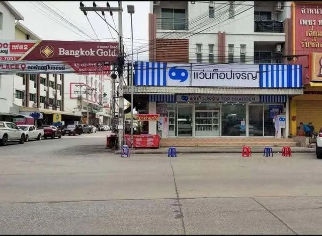 ขายอาคารพาณิชย์ 4.5 ชั้น 2 คูหา ซอยคุณพระ ที่ดิน 50 ตร.ว.