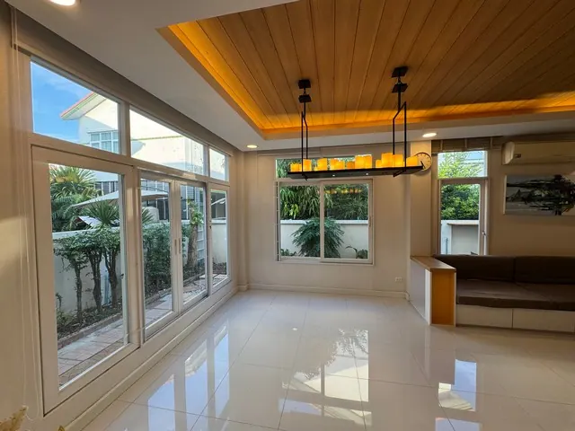 ขายและให้เช่า บ้านเดี่ยว 2 ชั้น ม.รสา สแปนิช คอร์ทยาร์ด เกษตร-นวมินทร์