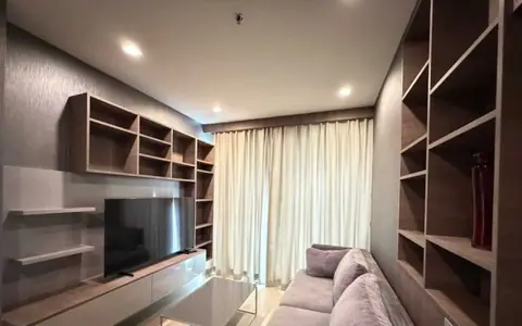 ให้เช่า Sky Walk Residences (Skywalk Condominium)  ติด BTS พระโขนง