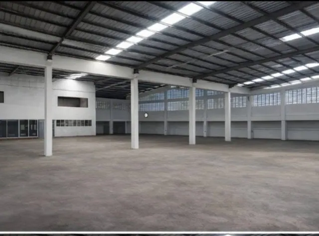 โกดังให้เช่า  โกดัง พร้อมออฟฟิศ @สุขสวัสดิ์ 72 ให้เช่า  Warehouse