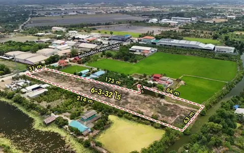 ขายที่ดินติดถนน เนื้อที่  6-3-32 ไร่  ปากเกร็ด ถนนบางบัวทอง - สุพรรณบุรี  ตารางวาละ 20,500