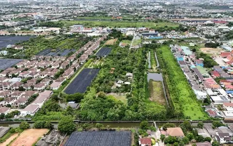 ขายที่ดิน 15-0-93 ไร่ ถนนพุทธมณฑลสาย 3 - บางแวก ภาษีเจริญ ตารางวาละ 30000 บาท
