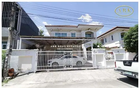 บ้านเดี่ยว 2 ชั้น  58.1 ตร.ว. หมู่บ้านรุ่งกิจ แกรนด์วิสต้า มีนบุรี 4.5 ล้านบาท