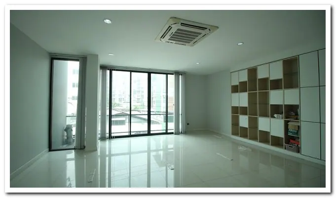 ขาย Luxury Home Office โครงการ The Ace Srinakarin 15 38.9 ล้านบาท