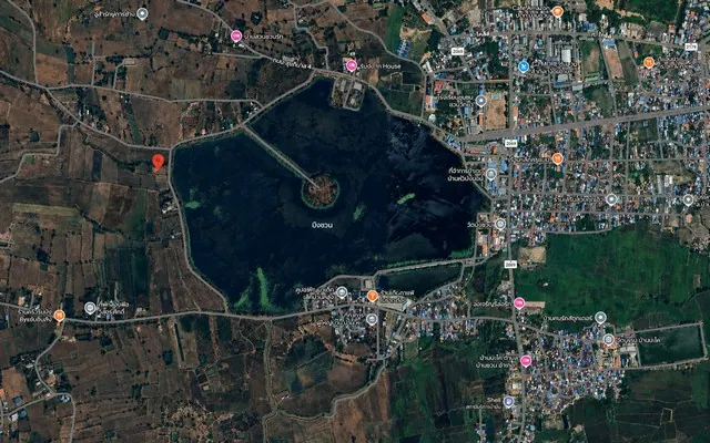 บ้านทรงไทยริมบึง 2 ไร่ วิวหลักล้าน โฉนดพร้อมโอน ที่ชัยภูมิ