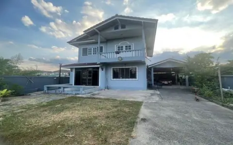 ขายบ้านสวนเมืองนนทบุรี เนื้อที่ 173.6 ตร.ว. พื้นที่ใช้สอย 303 ตร.ม. 3 ห้องนอน